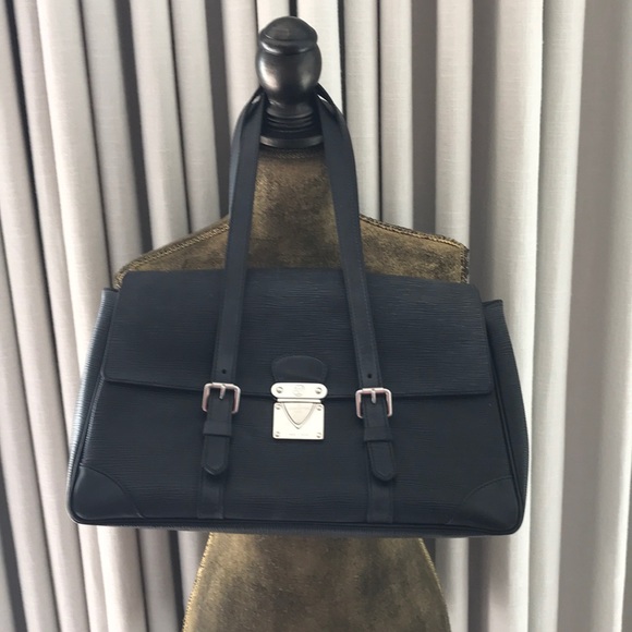 Louis Vuitton Handbags - Black Louis Vuitton Shoulder Bag